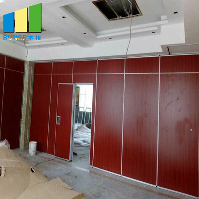 কাস্টমাইজড অ্যালুমিনিয়াম সঞ্চালনযোগ্য পার্টিশন ওয়াল প্যানেল উচ্চতা জন্য 15 M সর্বোচ্চ 600-1200 মিমি